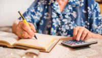 Пенсия госслужащих в 2022 году в России